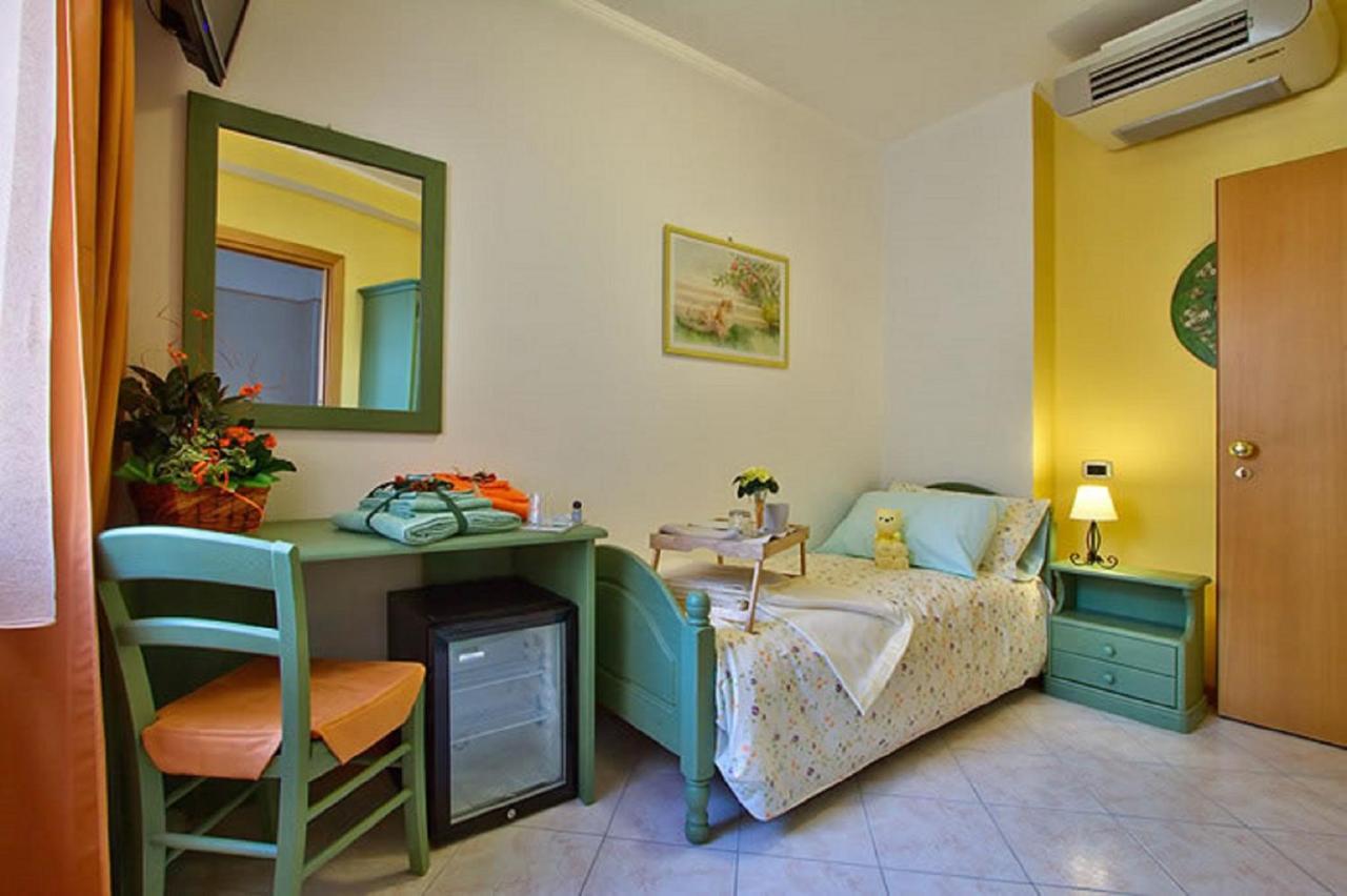 Pergola Rooms Тольмеццо Екстер'єр фото
