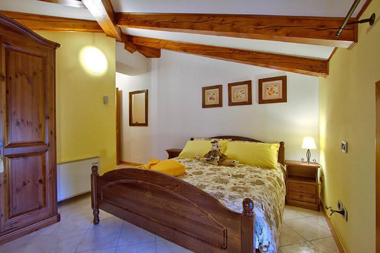 Pergola Rooms Тольмеццо Екстер'єр фото